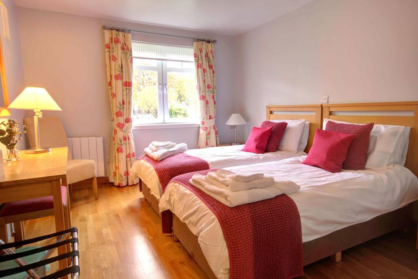 No1 The Links Apartment, Brora Luaran gambar